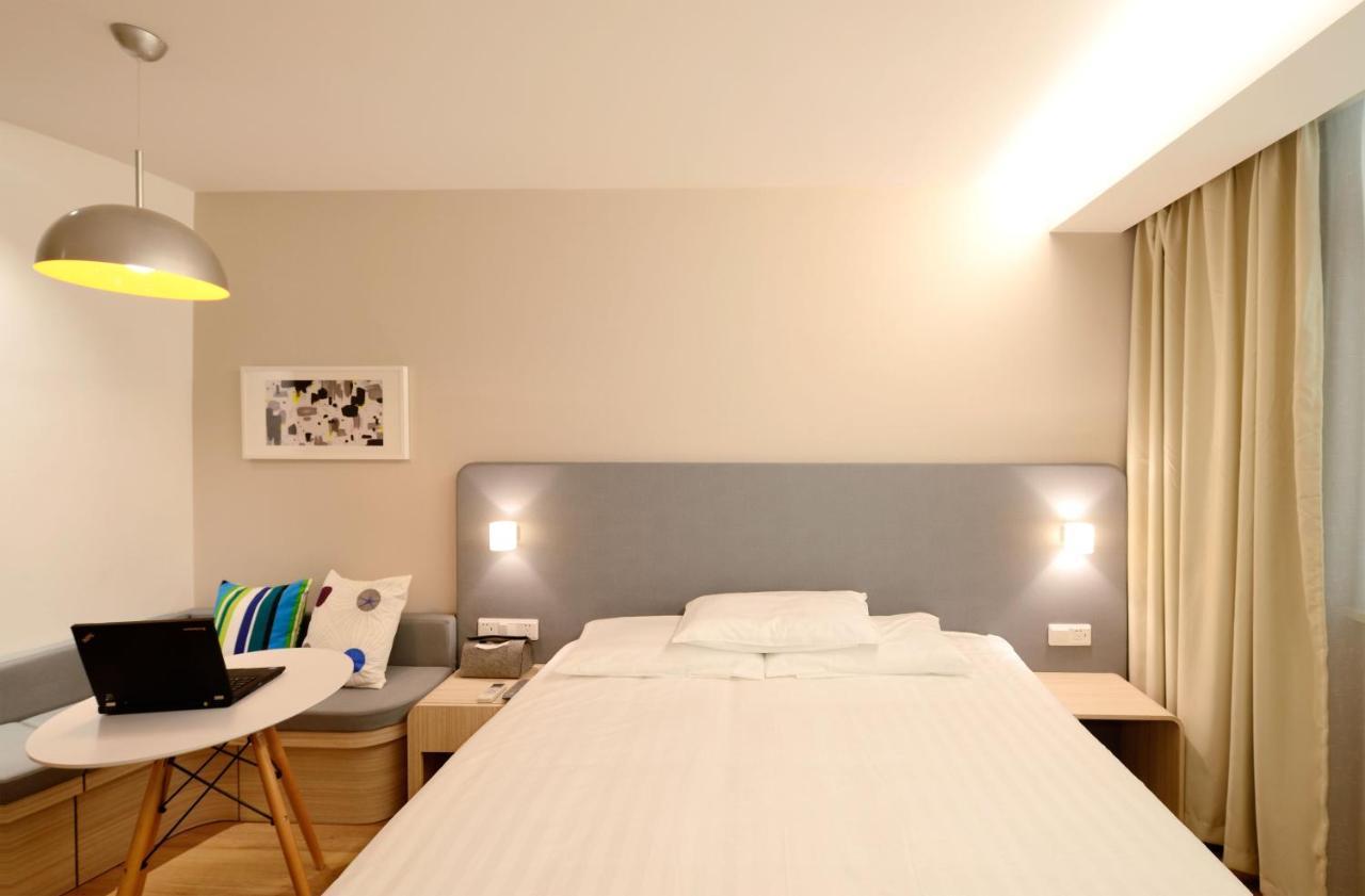 Grande Chambre Dans Charmante Maison Alsacienne Herrlisheim Eksteriør bilde